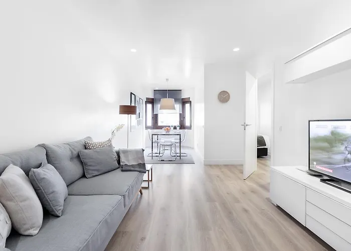 Villanueva Apartments